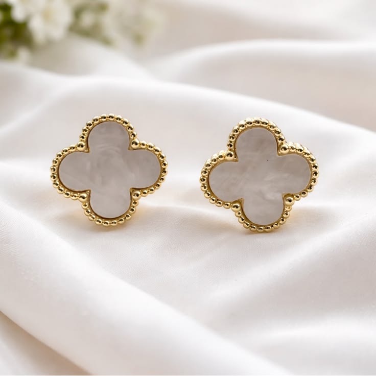White Clover Earring